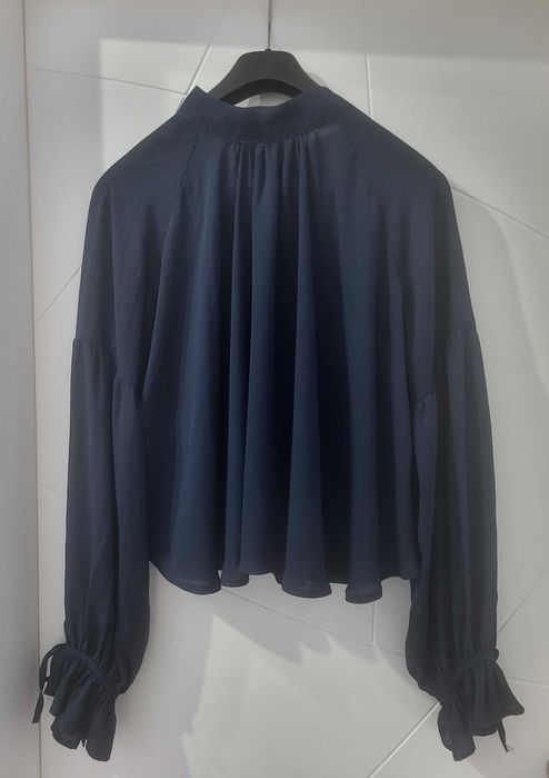 Официална дамска риза