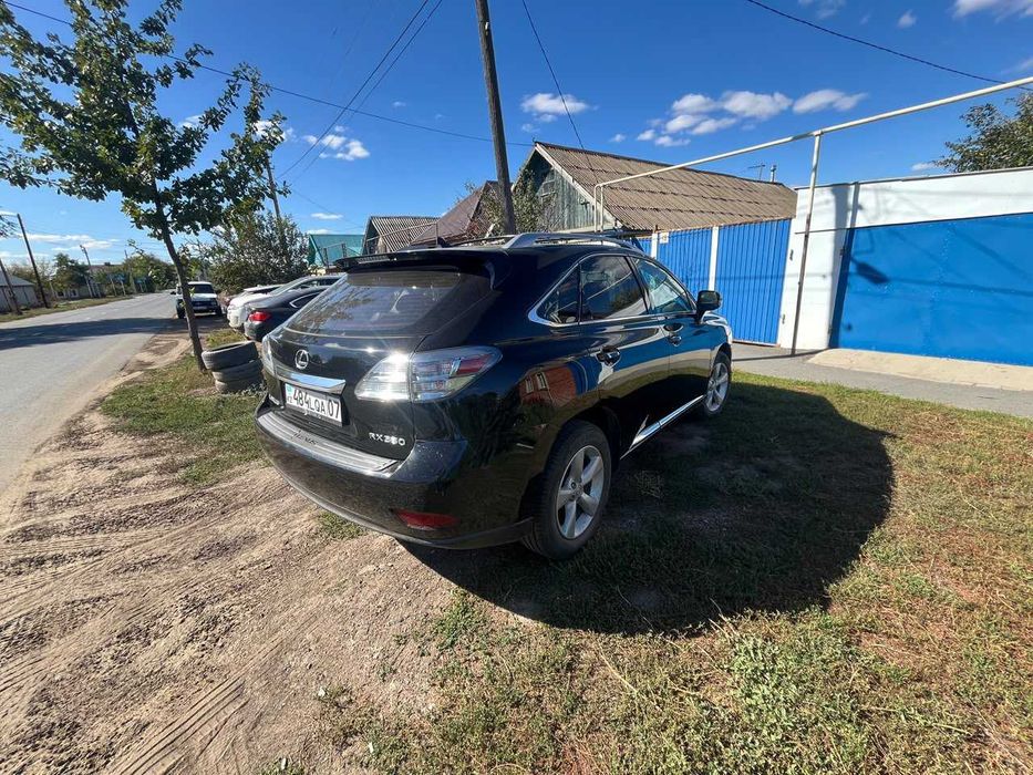 Lexus RX 350  10 млн тг