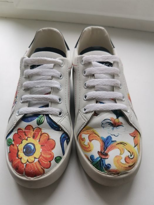 Кроссовки на девочку 33 размер