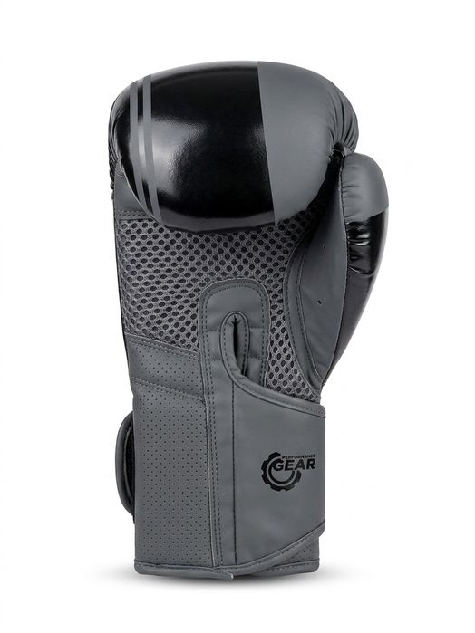 Боксови ръкавици и бинт