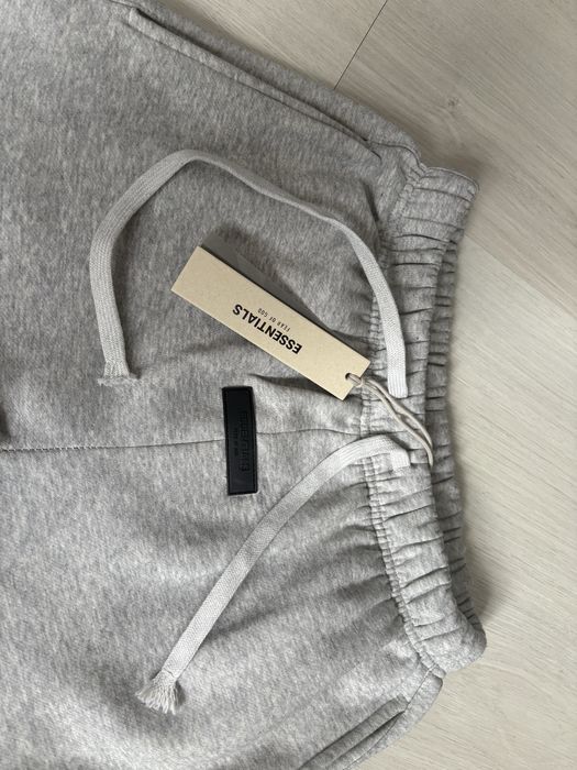 Pantaloni essentials gri S