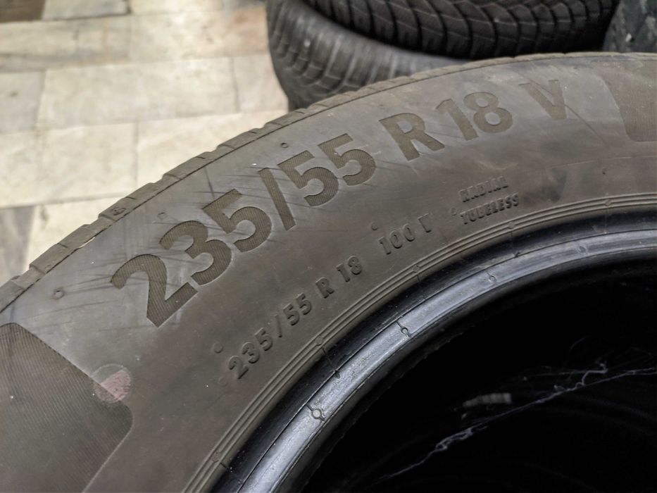 4бр Летни гуми 235 55 18 - Continental