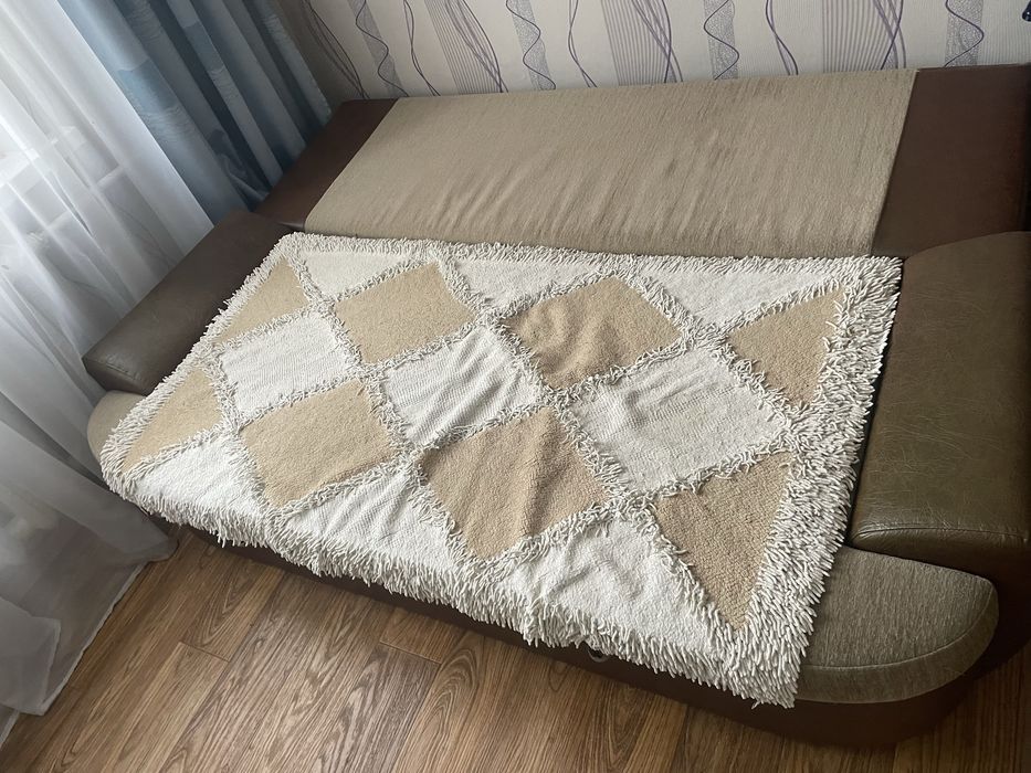 Продам диван! (Разборный двуспальный!)