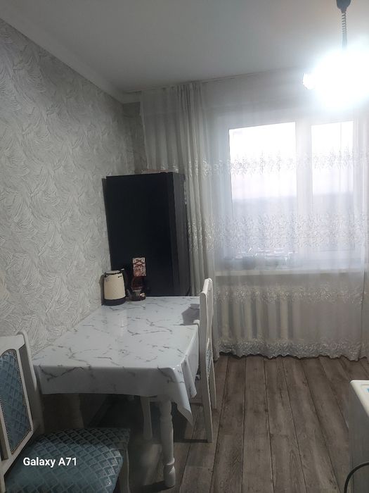 Продам квартиру на ауэзова 77