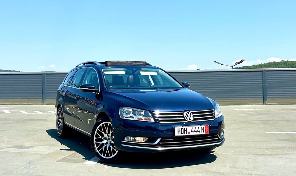 Volkswagen Passat *** EXCLUSIVE - HIGHLINE - 1.8 TSI- DSG - NAVI - Panorama - Piele ***