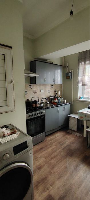 2 хона 1чи кават Шахар Хокимияти оркасида