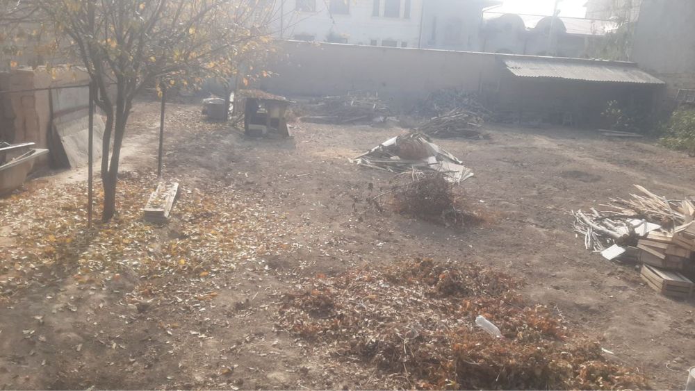 Yer sotiladi ohinboboyov masjidintomonda