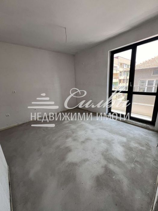 Продава се Двустаен апартамент в Търговище, Център - 57 кв.м за 1264 €/кв.м - Снимка #1