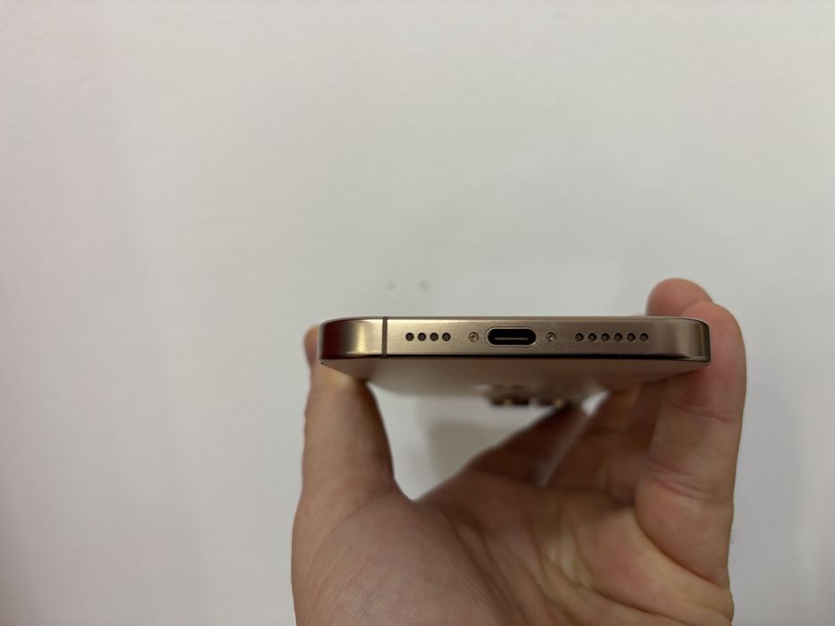 Iphone 16 Pro Max, 256 gb, Desert Titanium