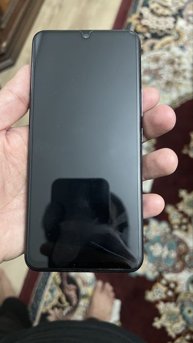 Vivo v21 8/128 г