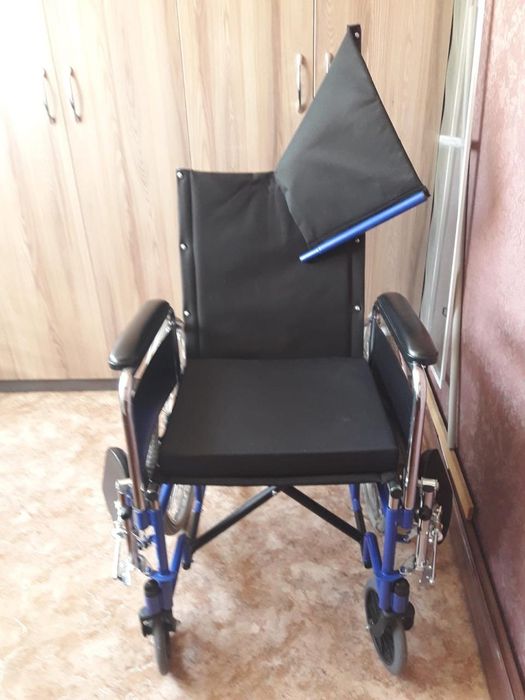 Инвалидная коляска