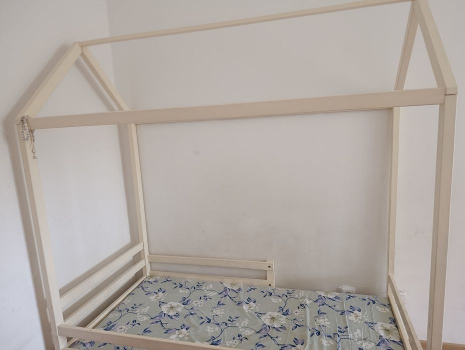 Продам детскую кровать