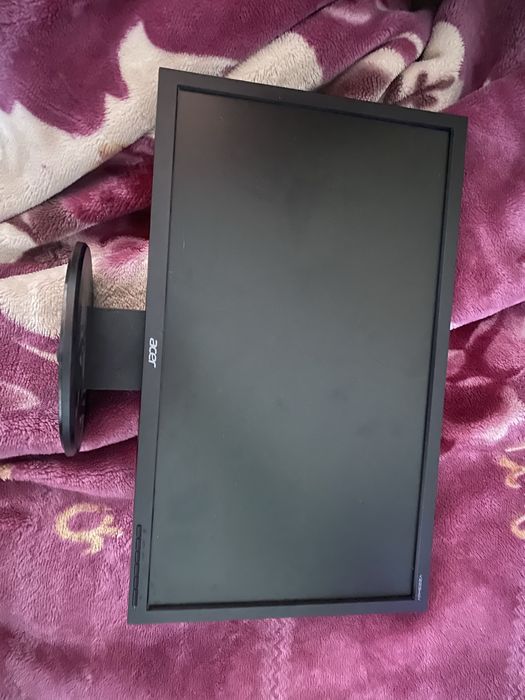 Монитор Асер 21 дюйм 60герц