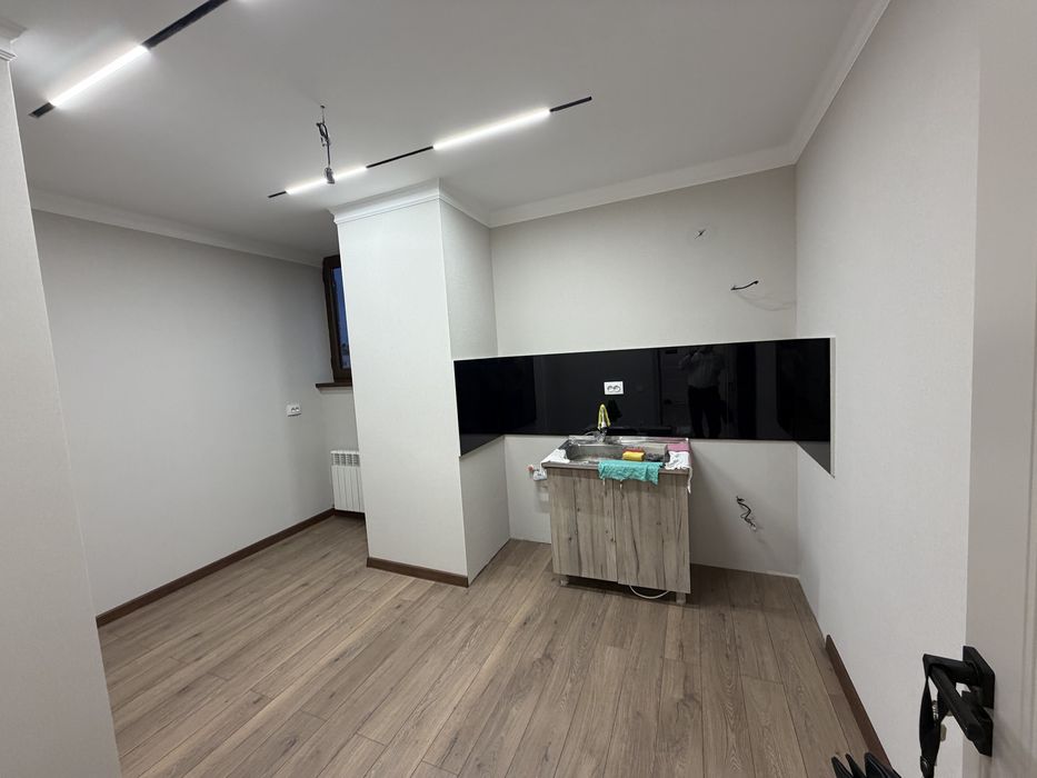 Продаётся квартира Яккасарайский район