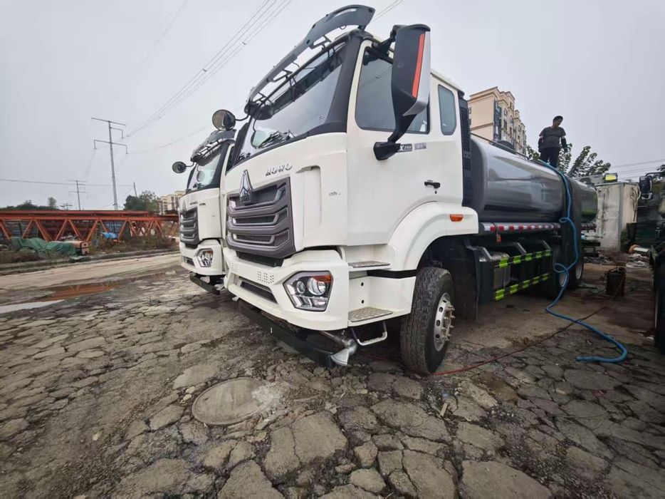 HOWO 6x4 20 куба Водовоз. Новый. с НДС  Toshkentda tayyor