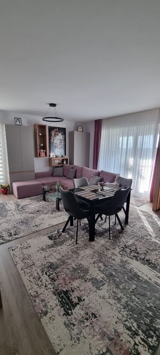 Se vinde apartament cu 2 camere