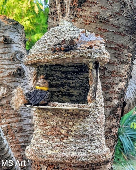 Градинска декорация от конопено въже. Ръчна изработка.