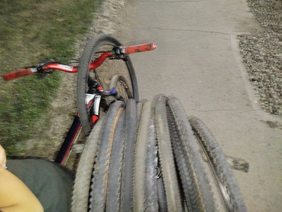 Продам покрышки 10-15 штук