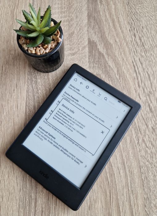 БЕЗПЛАТНА ДОСТАВКА Amazon Kindle 8th generation електронен четец