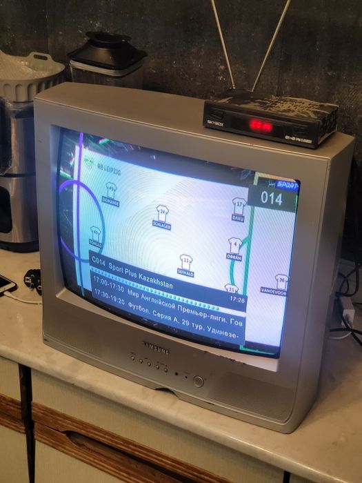 Телевизор с приставка