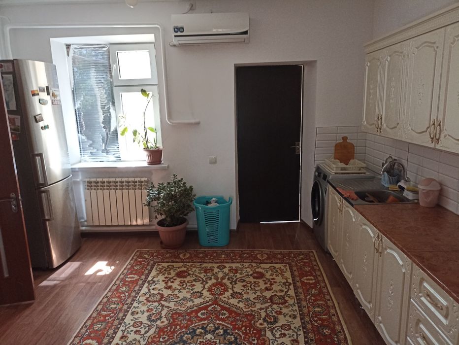 Дом 3-хкомн, р-н зелёный ковер