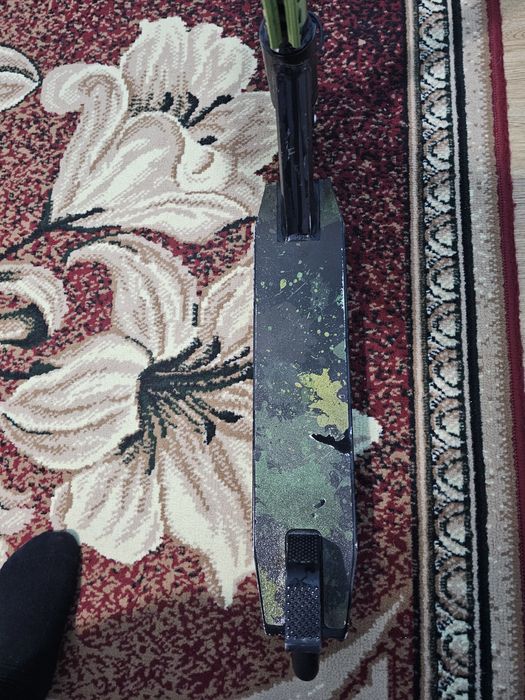 Самокат трюкавой