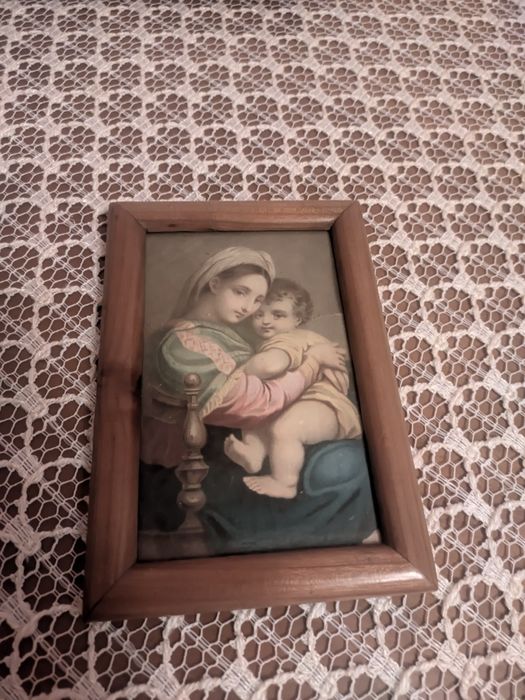 Tablouri de diferite mărimi Simionesc și Georgescu