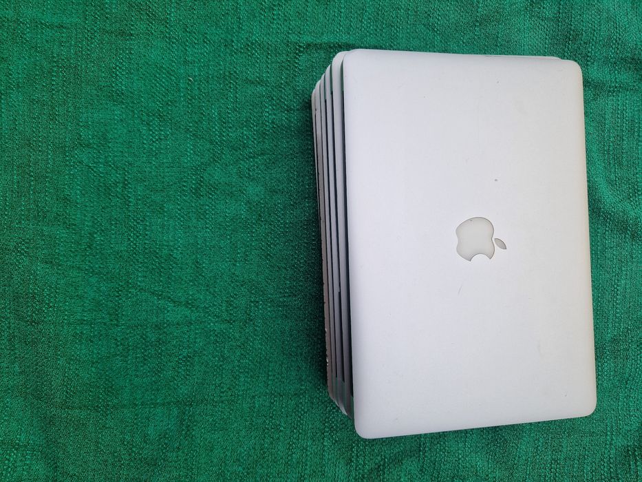 vand macbook air a1466