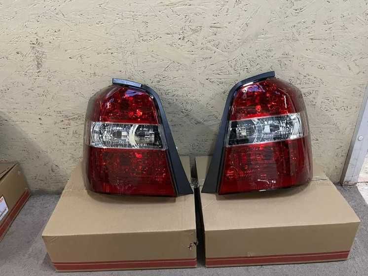 Фонарь бампер Тойота Хайлендер 2004-(USA) / Toyota Highlander 2007