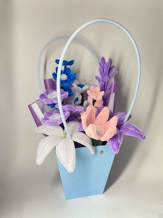 Sovg'a uchun gullar cheklanmaga. Miqdorda hamkorlika xam optom narxlar