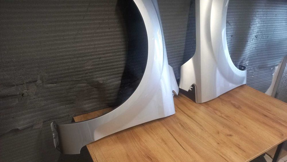 Aripa Fata Dreapta&Stanga Ford Focus 2/II FSL 08-10 (MoonDust Silver)