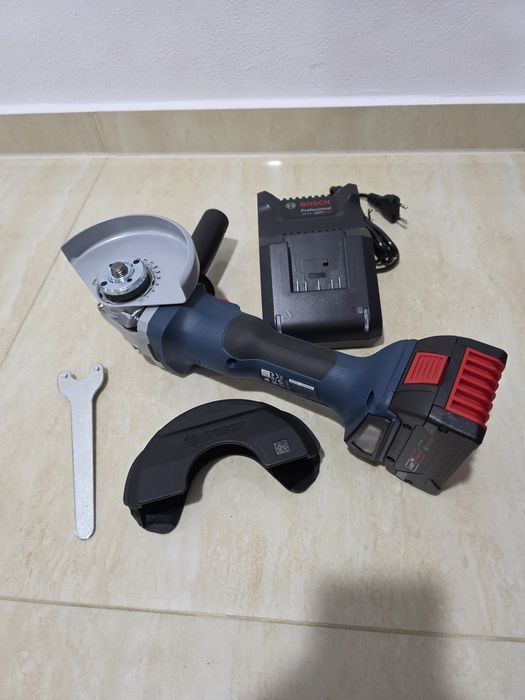 Polizor unghiular Flex Bosch GWS 18V-8