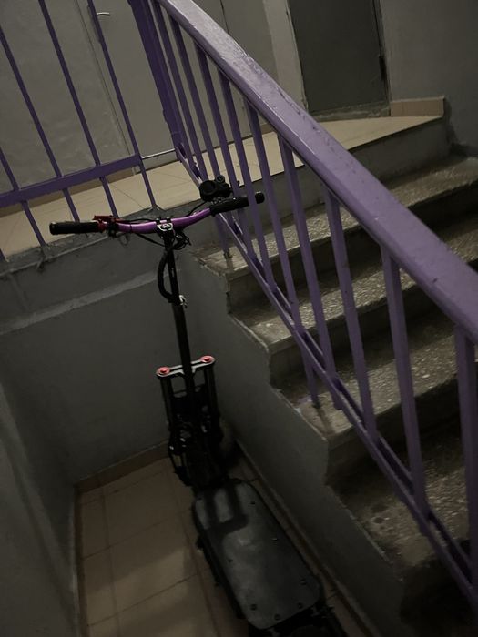 Продаю электросамокат