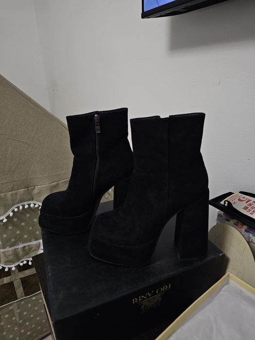 Продам Ботильоны