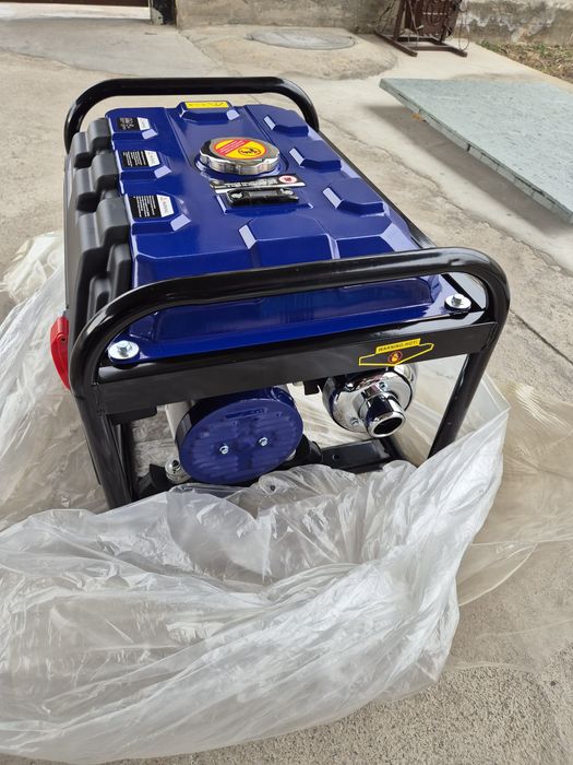 Бензиновый электрогенератор