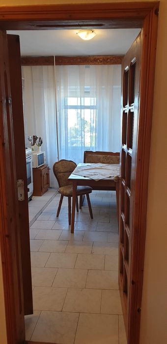 Apartament cu 3 camere, decomandat