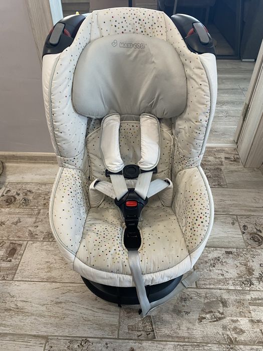 Столче за кола Maxi Cosi