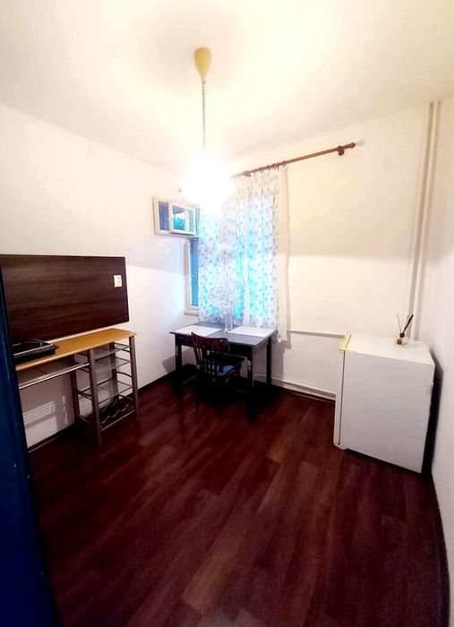 Дава се под наем Двустаен апартамент в Пловдив, Кършияка - 50 кв.м за 250 € - Снимка #1