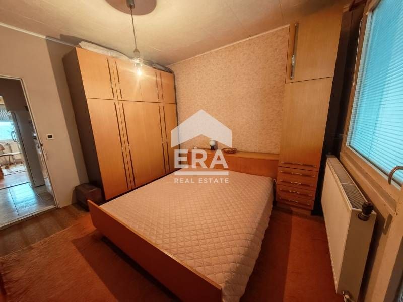 Продава се Тристаен апартамент в с. Калипетрово, Област Силистра - 79 кв.м за 291 €/кв.м - Снимка #3
