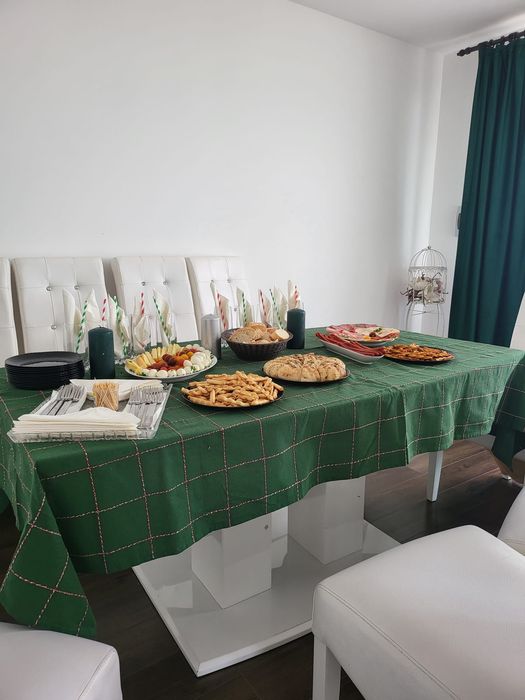 Decorațiuni    Interioare și  exterioare   terase