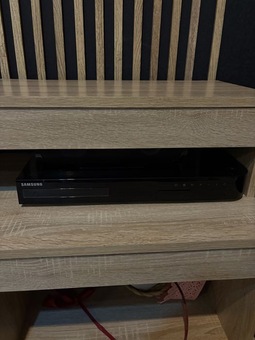 sistem Home Cinema Samsung HT-J5550W