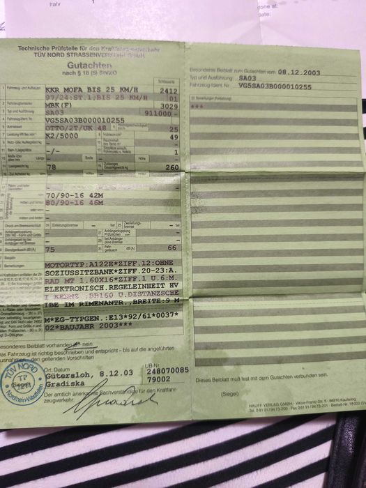 Продавам скутер Yamaha YT50