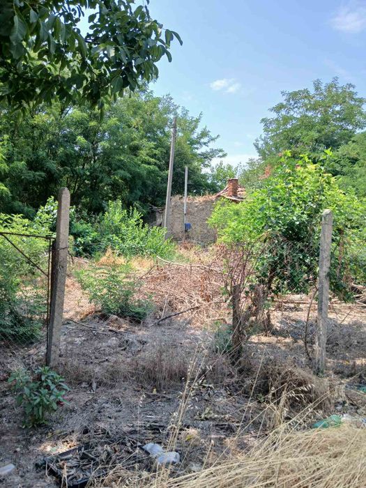 Парцел с УПИ и скица виза 2487кв.м.