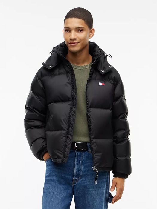 Продам зимнюю куртку Tommy Hilfiger