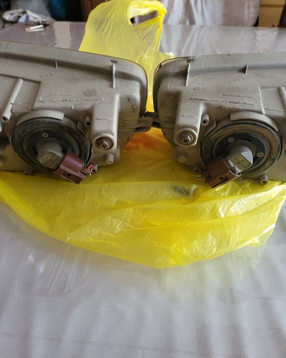 Прлдам Противатуманки тойота ленд крузер 100