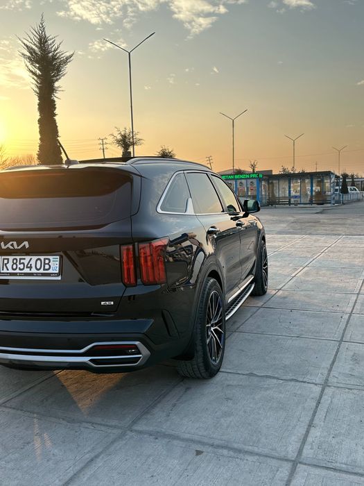 Продается kia sorento 2023 года