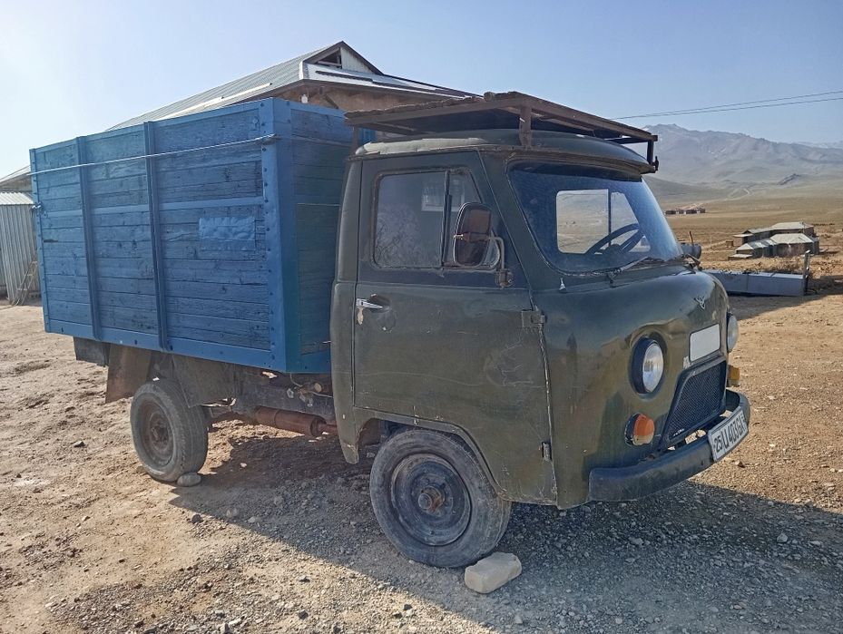 УАЗ бортовой продать