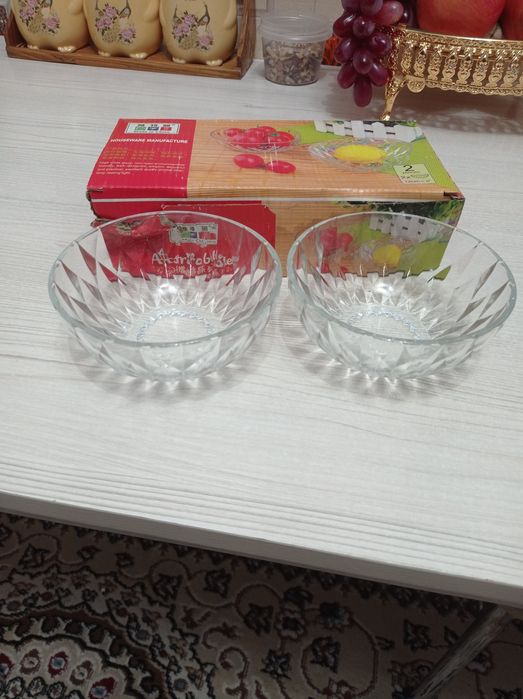 Продам красивые вазы