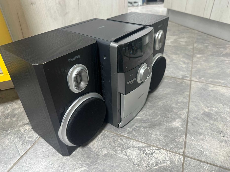 Philips MC147/12, Черна Radio/Cd/Tape/Aux