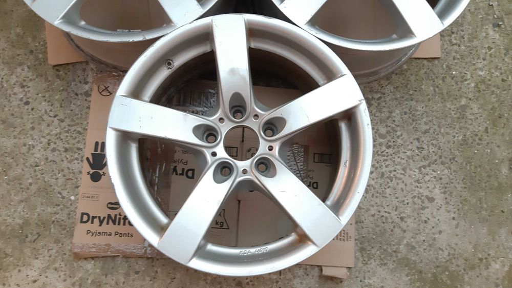 Vand Jante 17 BMW 5x120  ET30 Schimb Bicicleta E-Bike Cube Merida